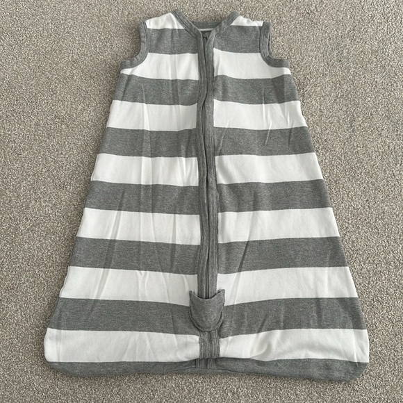 Burt’s Bees baby wearable blanket bundle - Picture 2 of 5